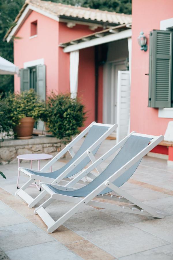 Vila La Casa Rossa Áyios Nikítas Exteriér fotografie