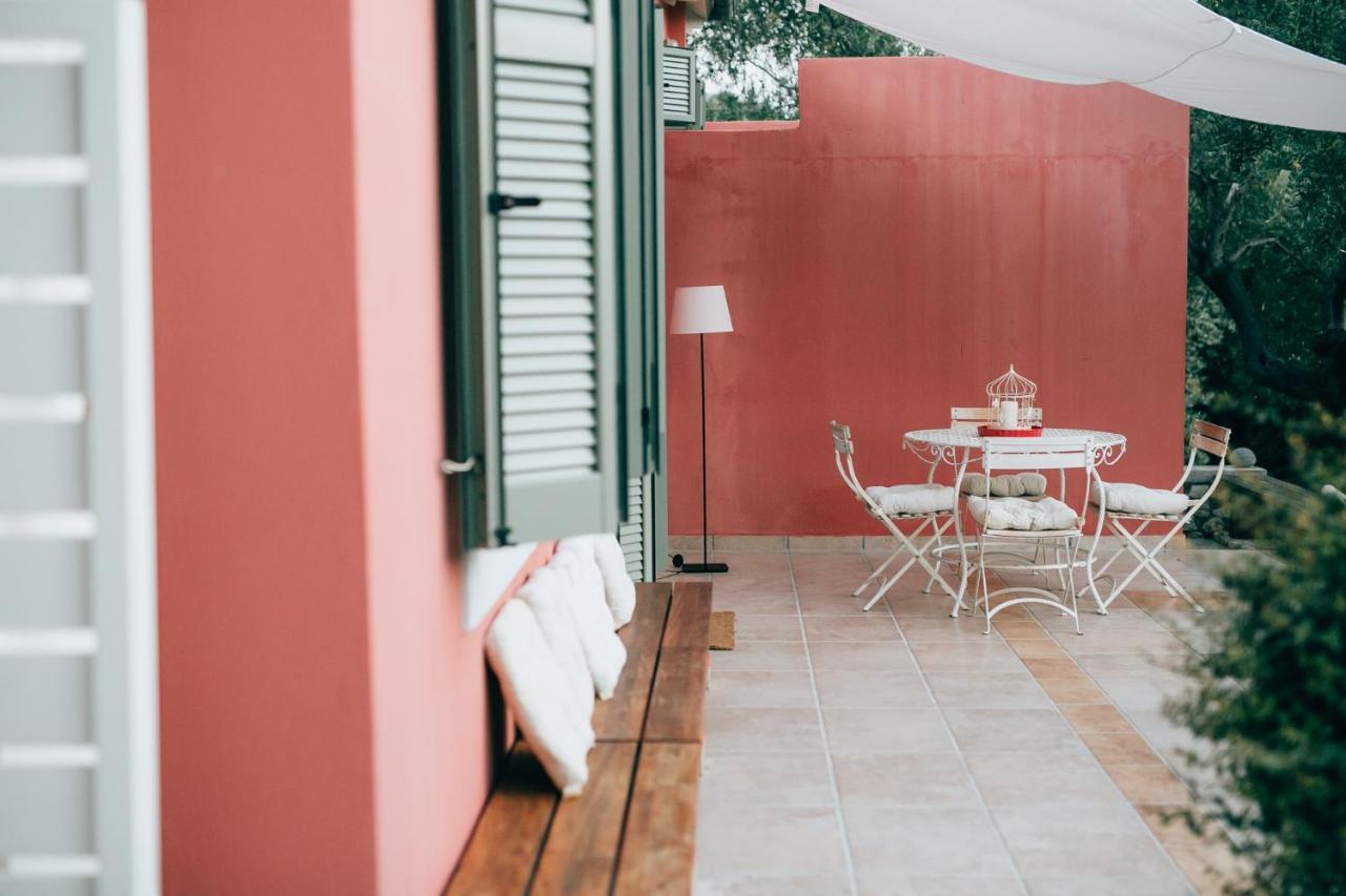 Vila La Casa Rossa Áyios Nikítas Exteriér fotografie